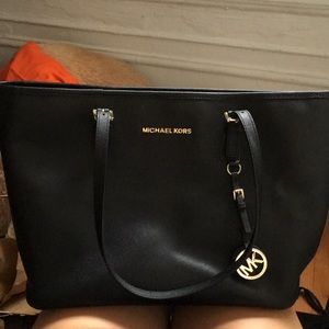 Michael Kors Tote